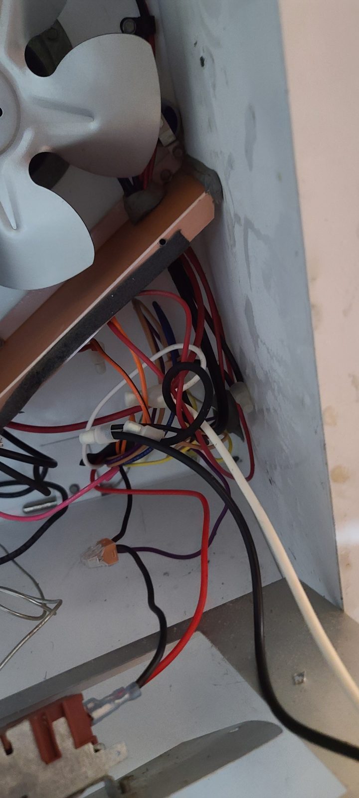 Refrigerator repair job photo